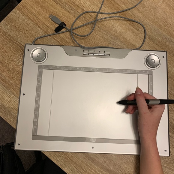Adesso Other - Adesso Cybertablet M14 Drawing Tablet